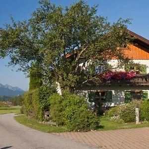 Sattler , Neukirchen am Teisenberg Deutschland