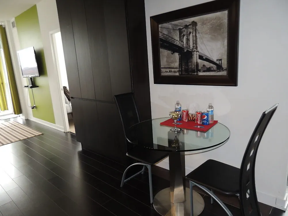 Tvhr - Luxury Condos In Heart Of Downtown Toronto 0*,  Kanada