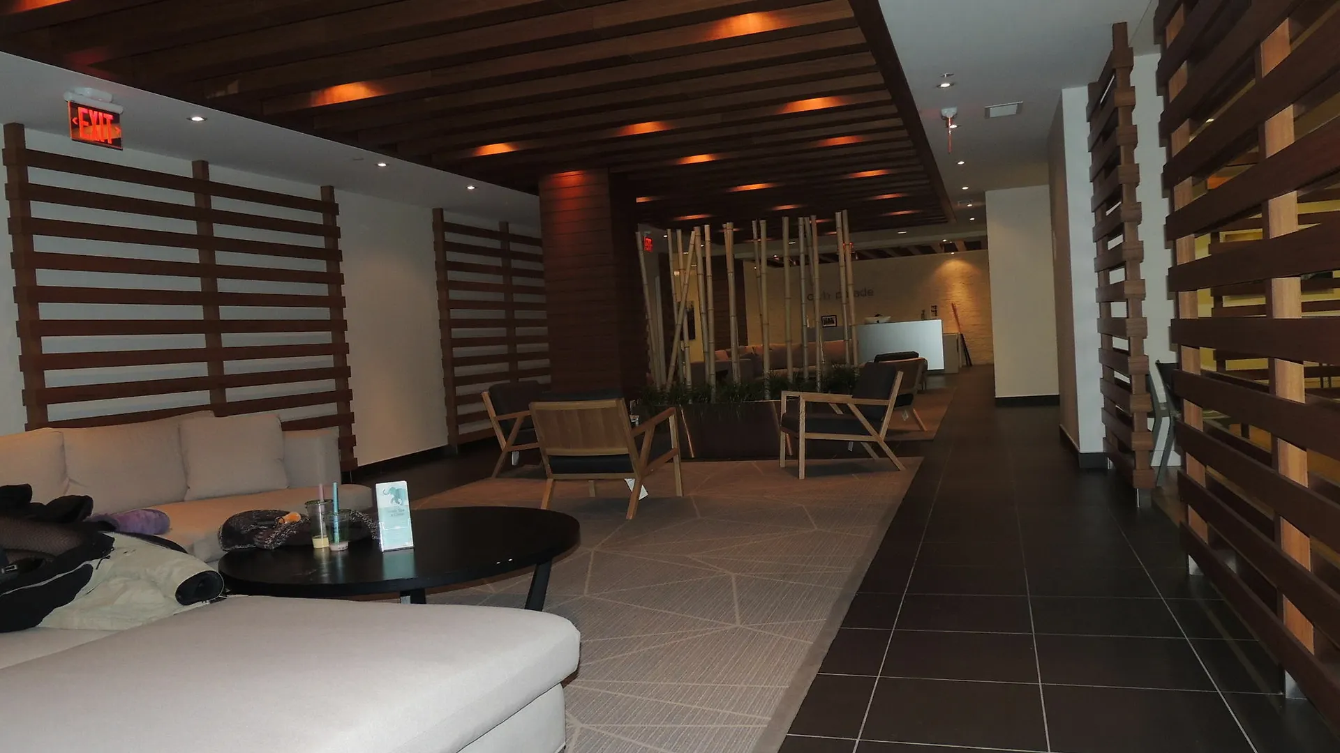 Tvhr - Luxury Condos In Heart Of Downtown Toronto 0*,  Kanada
