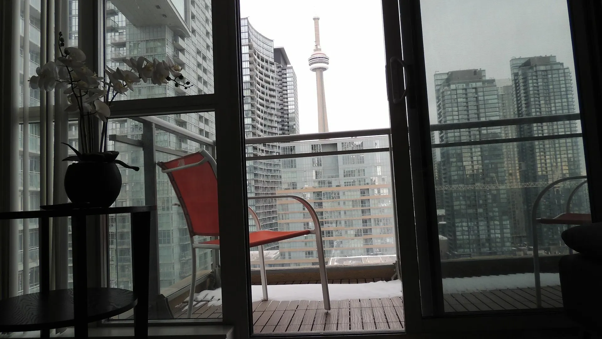 Apartment Tvhr - Luxury Condos In Heart Of Downtown Toronto