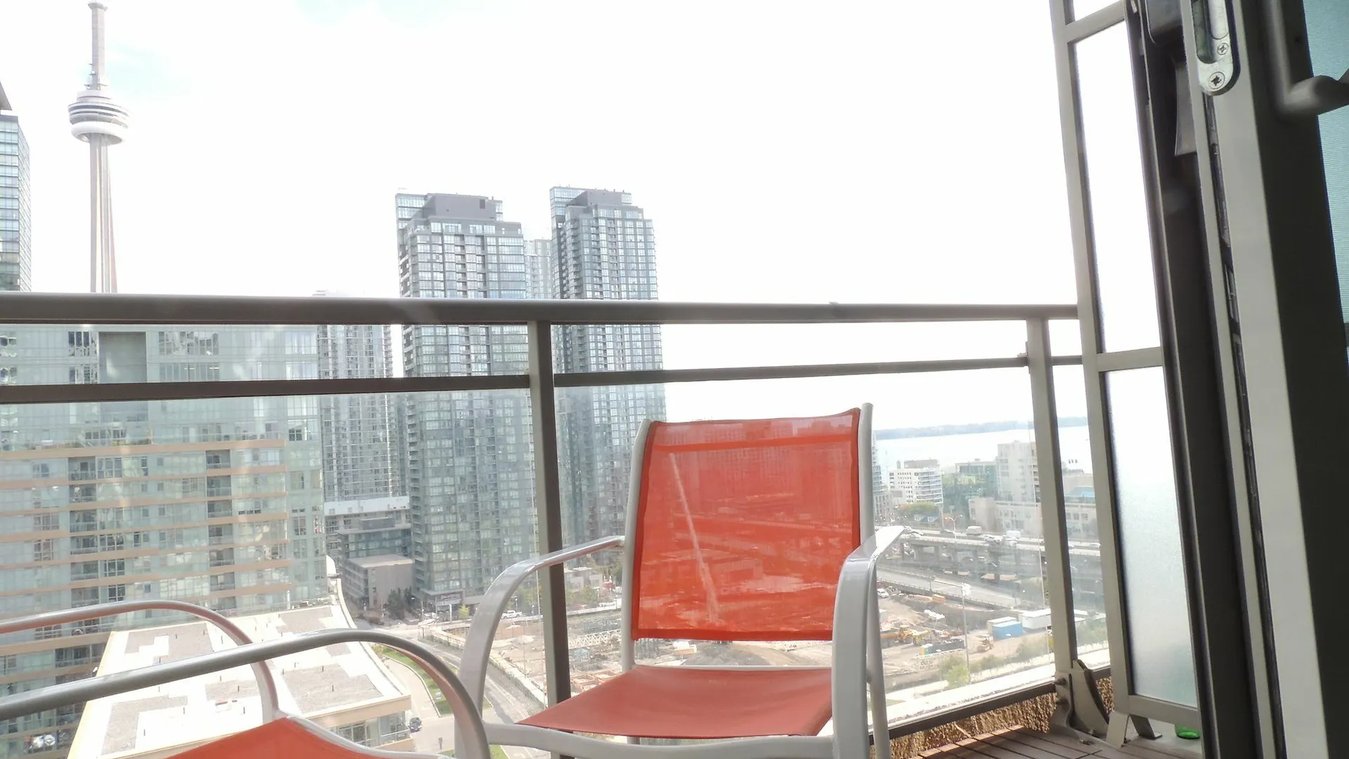 Apartment Tvhr - Luxury Condos In Heart Of Downtown Toronto Canada