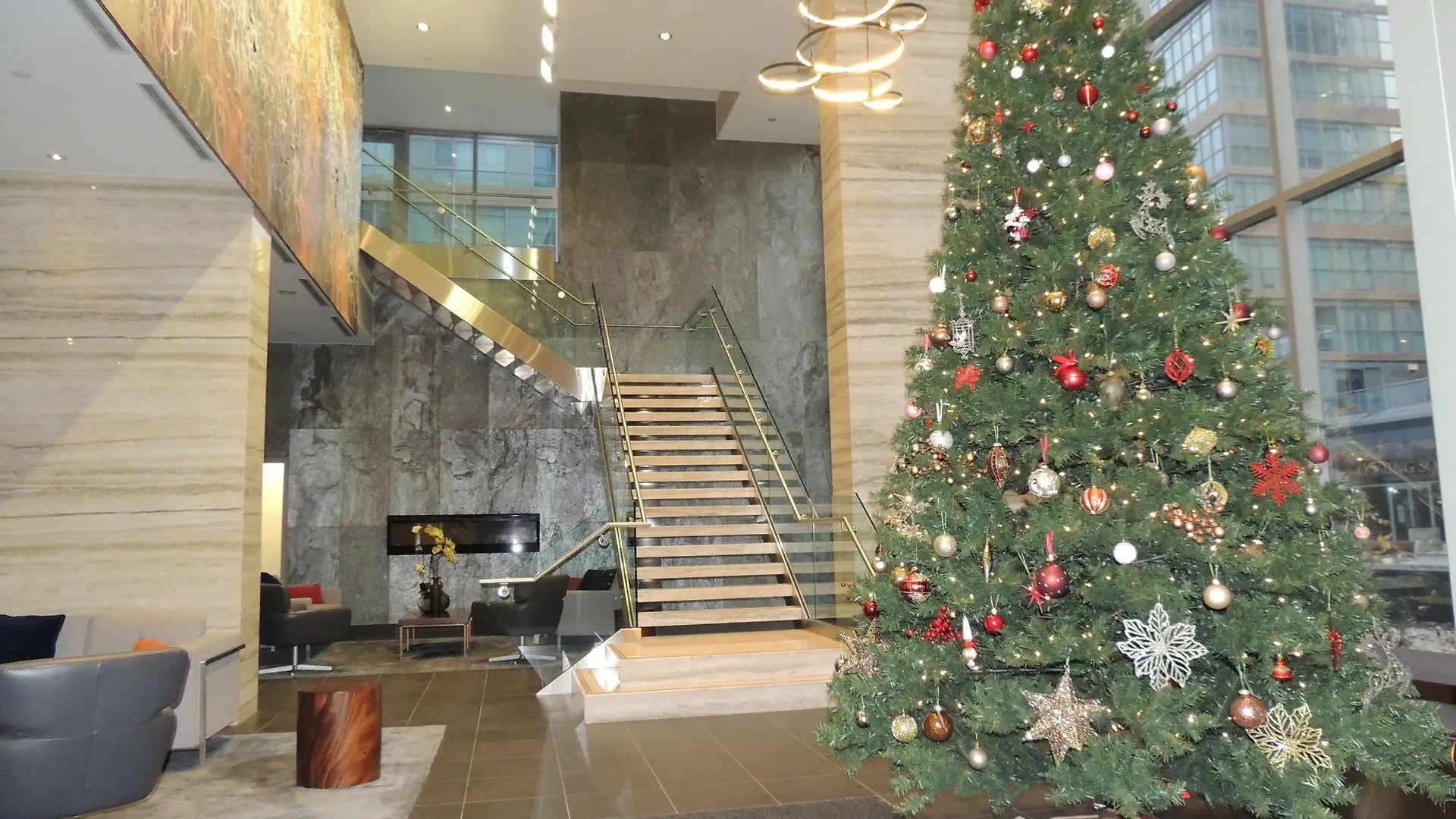 Tvhr - Luxury Condos In Heart Of Downtown Toronto Apartment